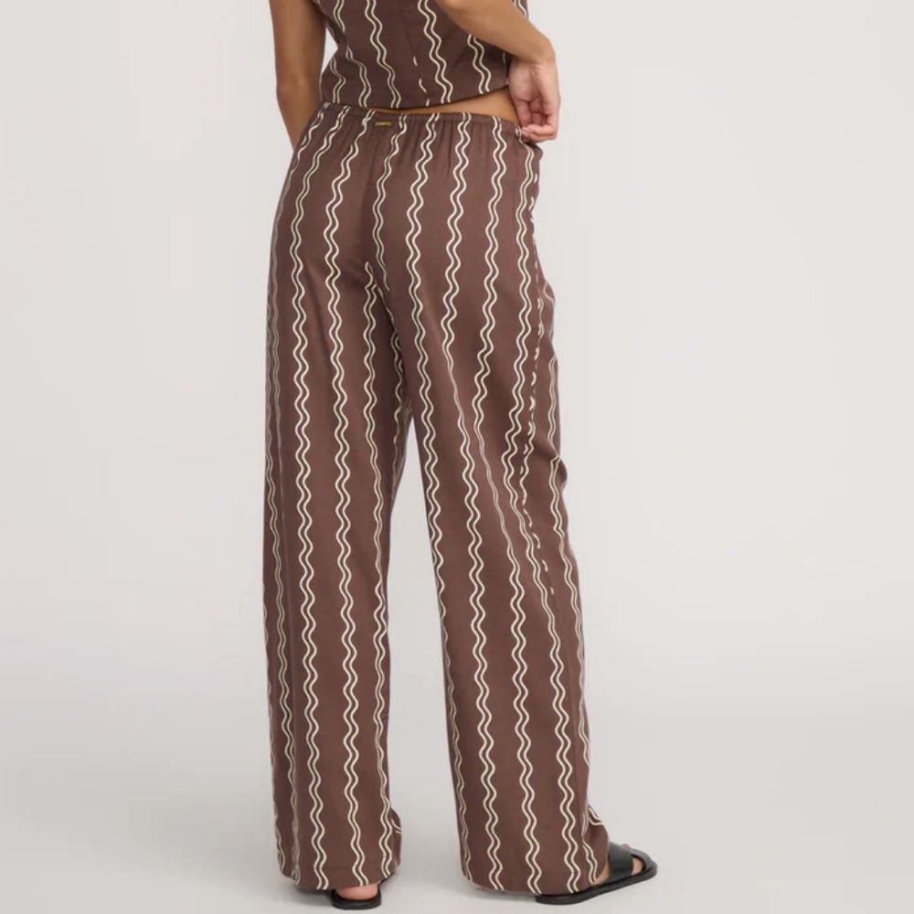 Billabong another wave pants women NWT